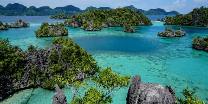 10 Wisata Bahari Terindah di Sulawesi Tenggara yang Wajib