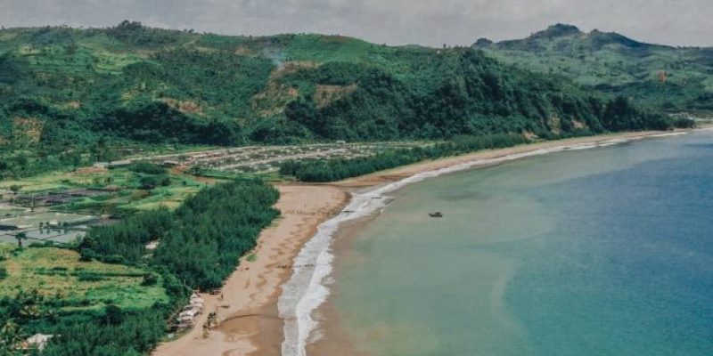Pantai Gemah Tulungagung – Daya Tarik, Aktivitas Liburan, Lokasi & Harga Tiket