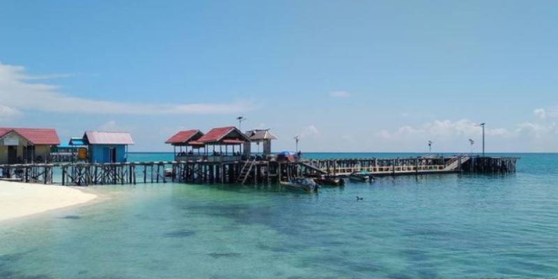 Biaya Wisata Pulau Derawan Berau