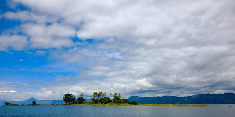 Lokasi Pulau Samosir