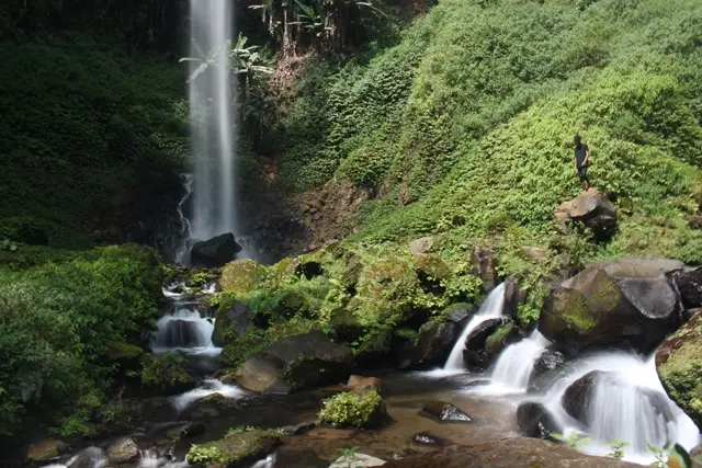 Air Terjun Watu Gedhek
