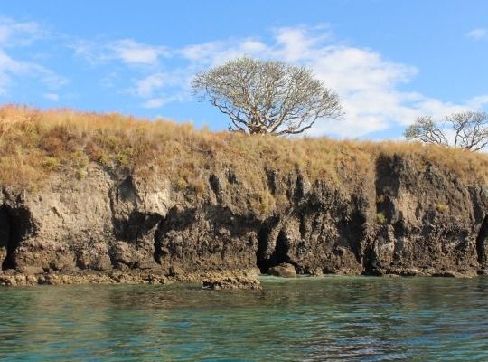 Pulau Ular Bima, Destinasi Wisata Bahari Eksotis yang Berbalut Legenda