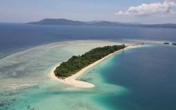 Pulau Pombo, Pulau Eksotis dengan Keindahan Bawah Lautnya di Maluku