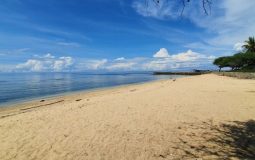 Pantai Kurenai, Pantai Cantik dengan Panorama Eksotis di Bone Bolango