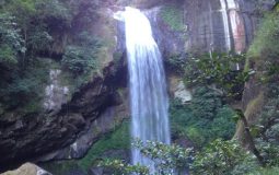 7 Air Terjun di Malino Gowa yang Populer & Terindah